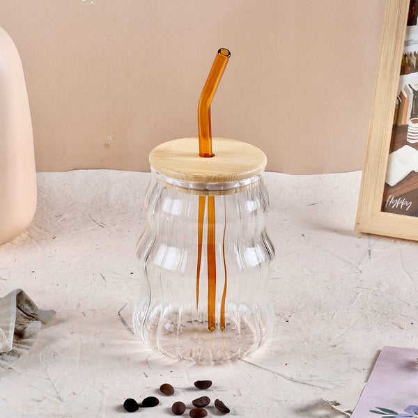Ripple glass cups with bamboo lids and straw